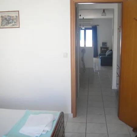 Minos Apartments&studios *